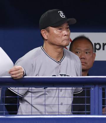 巨人3安打完封負け 苦手の大野雄大を攻略できず 九回は松山に封じられる 先発・ウィットリーの好投実らず