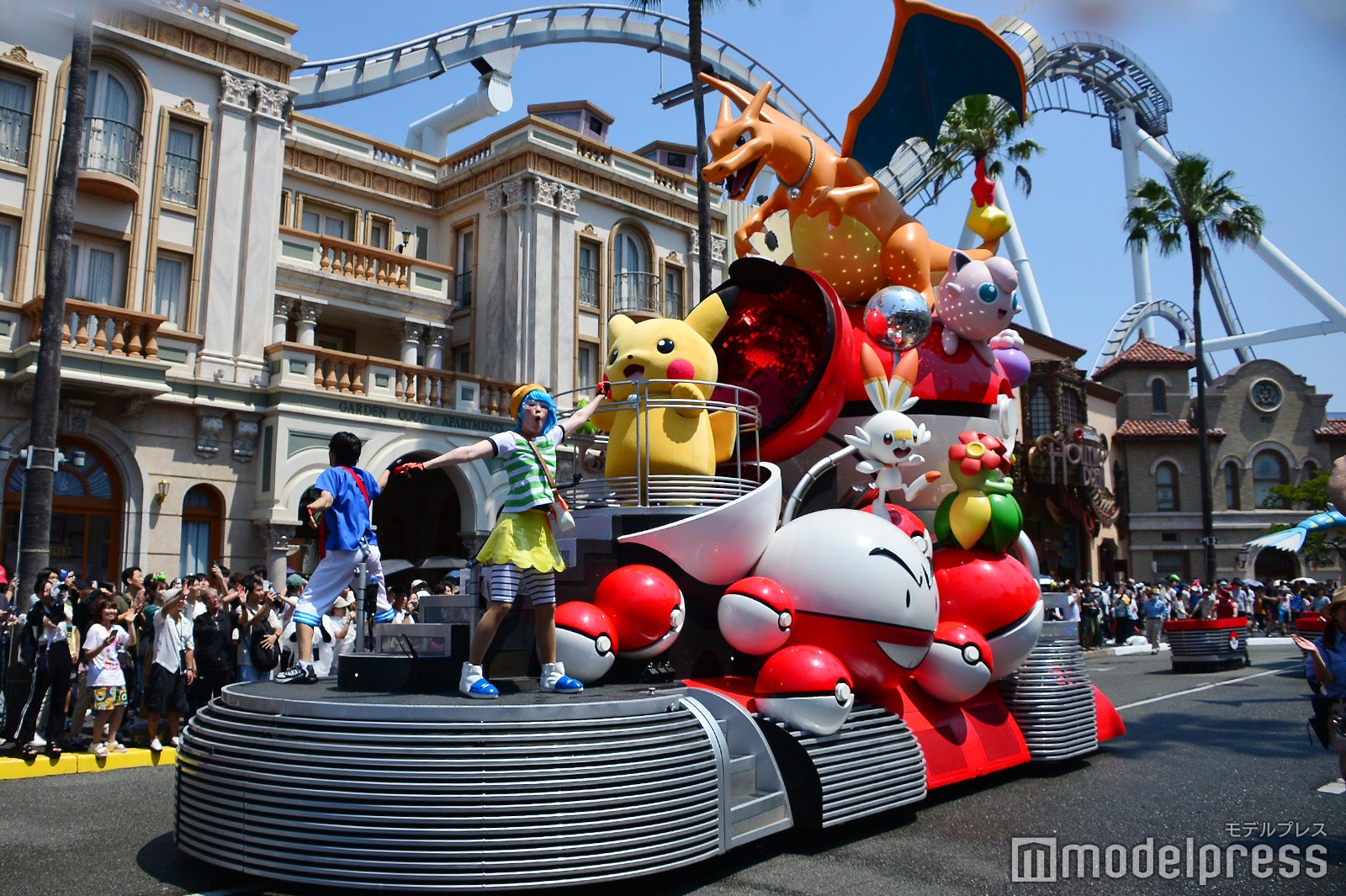 （C）モデルプレス