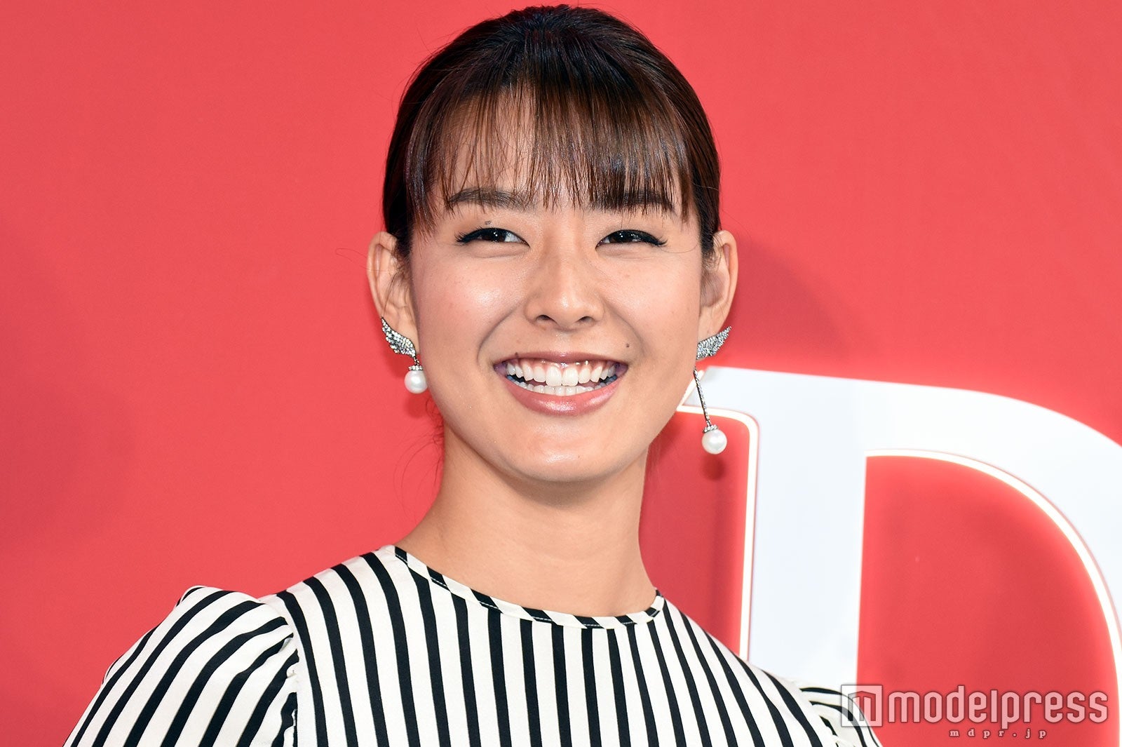 すみれ （C）モデルプレス