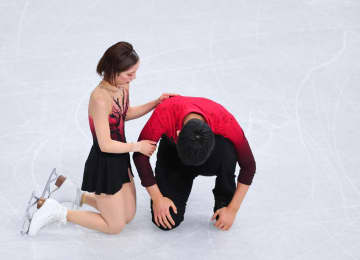 まさかの5位発進の“りくりゅう” フリー逆襲の誓い「必ずいつものりくりゅうのような感じで戻ってくる。待っててください」金まで6.9点、メダル圏まで1.49点差「まだ試合は終わってない」