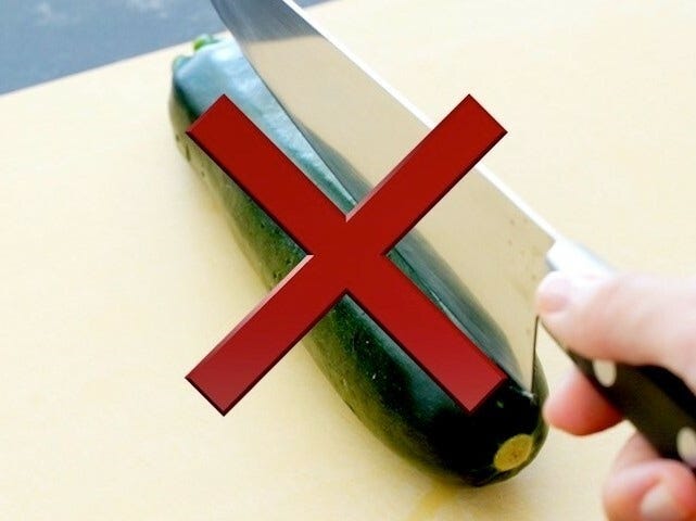 切って保存する場合、縦に切るのはNG