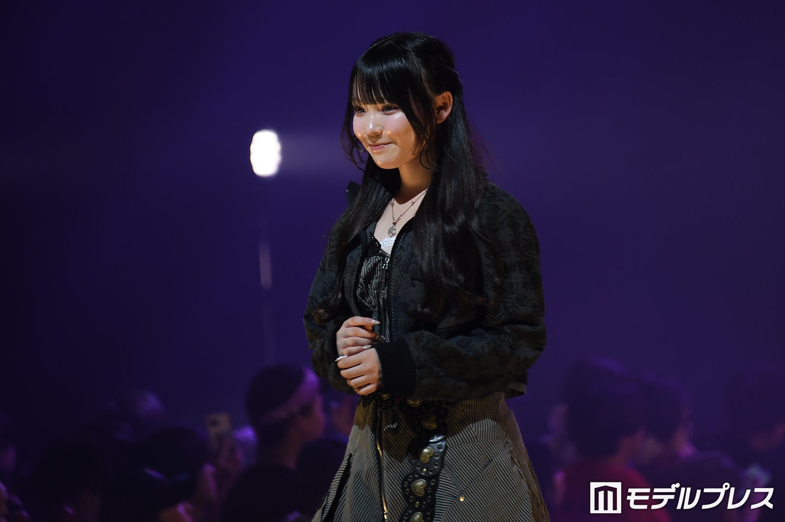 相塲星⾳（C）モデルプレス