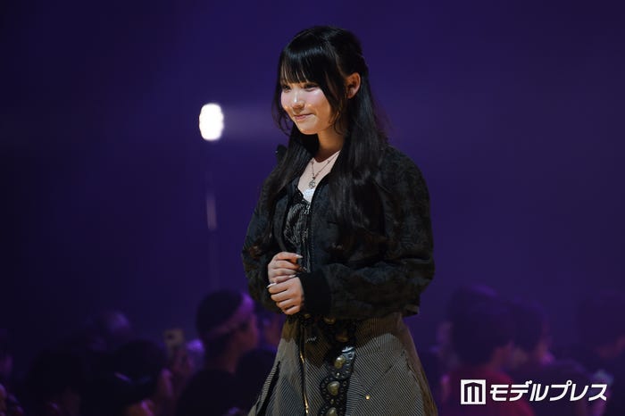 相塲星⾳(C)モデルプレス