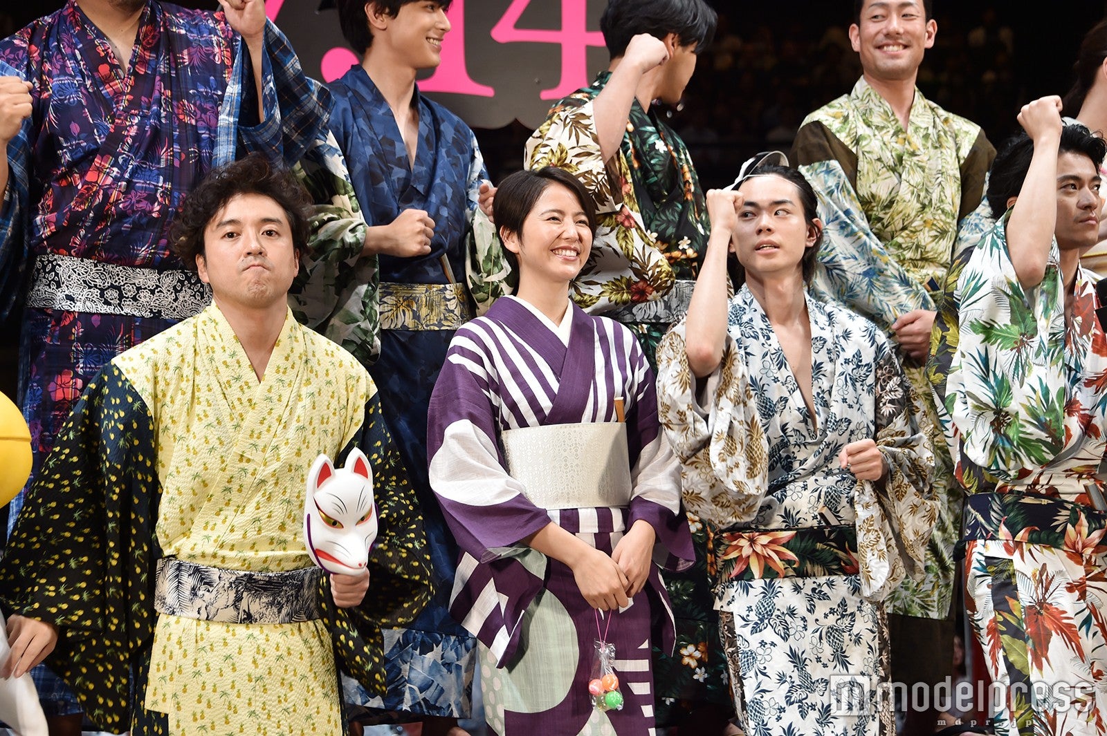 （C）モデルプレス