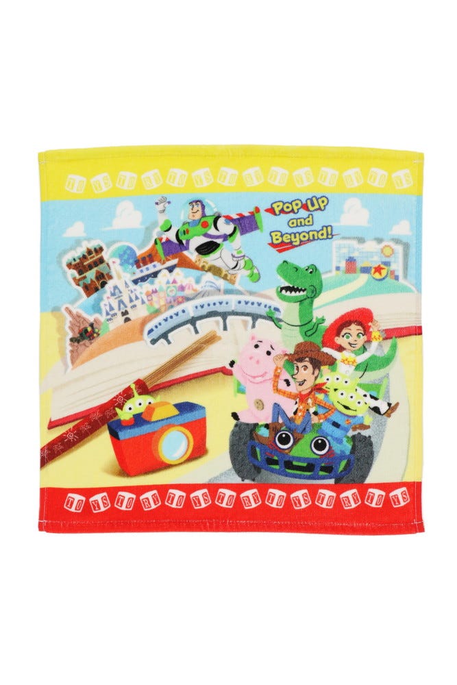 ウォッシュタオル¥780(C)Disney (C)Disney/Pixar (C)2022 Hasbro.All Rights Reserved.(C)2022 Poof-Slinky,Inc.