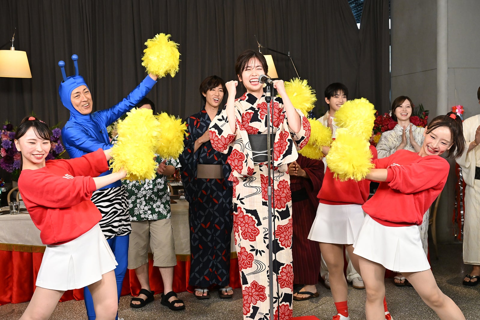 （中央）小芝風花（C）日本テレビ