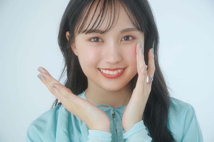 賀喜遥香/画像提供:光文社