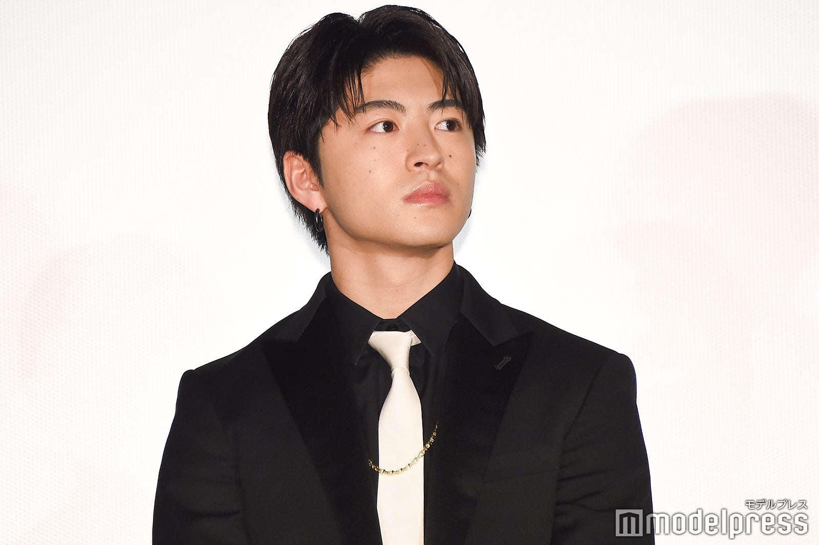 佐野玲於 （C）モデルプレス