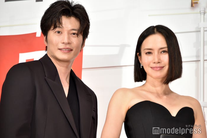 田中圭、中谷美紀 ムロツヨシ(C)モデルプレス