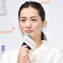 綾瀬はるかの モノマネ返し が たまらなく可愛い と反響 モデルプレス 綾瀬はるかの モノマネ返し が たまらなく可愛い と反響 モデルプレス