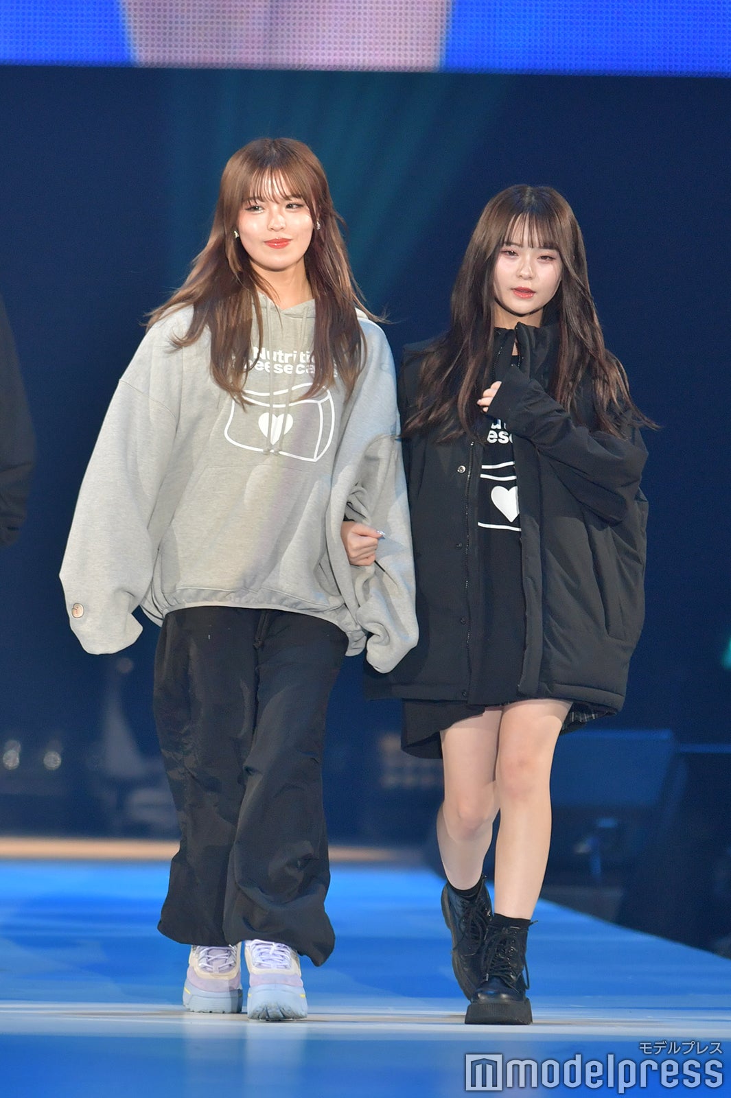 おさき、さくら（C）モデルプレス