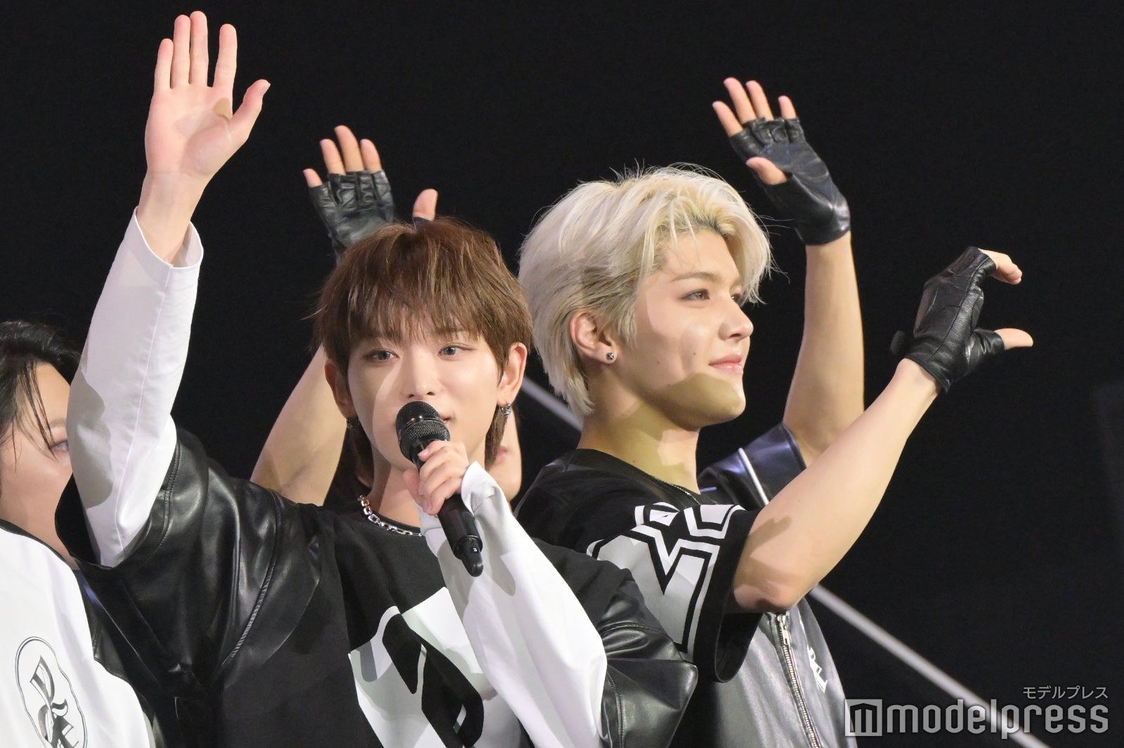 HARUA、MAKI「BEAT AX」&TEAM（C）モデルプレス