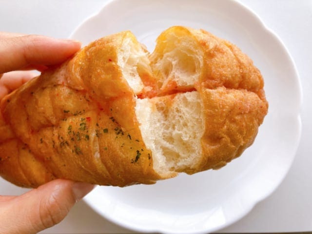 小麦の香りも感じるソフトフランス生地。