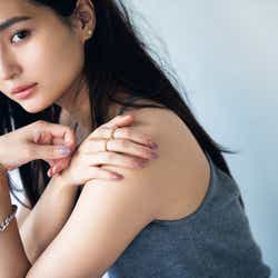 モデルプレス - 山賀琴子、「JJ」レギュラーモデルに加入 “日本一美しい女子大生”から女優として活躍中<インタビュー>