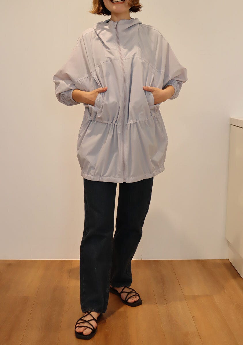 ユニクロ　アウター　レディース