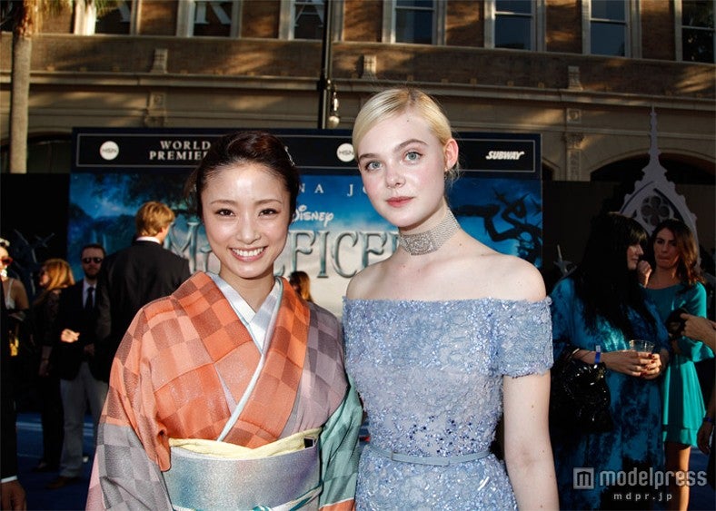 上戸彩、エル・ファニング