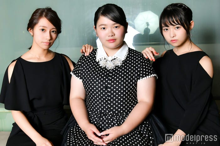 桜井玲香、富田望生、伊藤万理華(C)モデルプレス