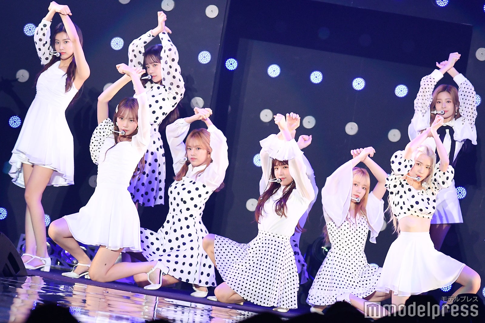 IZ＊ONE（C）モデルプレス