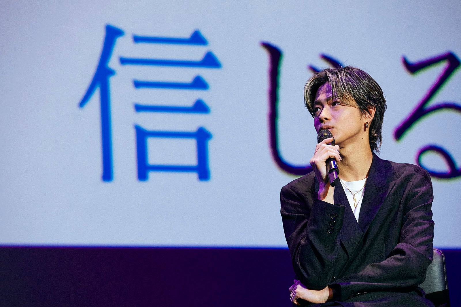 やまと／「聖域」講演会（C）飯岡拓也