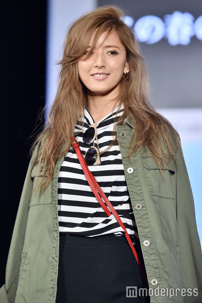 藤井萩花 (C)モデルプレス