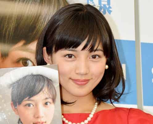 川口春奈、真っ赤なミニワンピで魅了 新たな願望を明かす