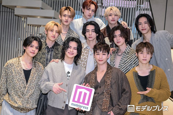 INI(上段左から)田島将吾、尾崎匠海、高塚大夢(中段左から)許豊凡、西洸人、佐野雄大、池崎理人(下段左から)藤牧京介、松田迅、後藤威尊、木村柾哉(C)モデルプレス