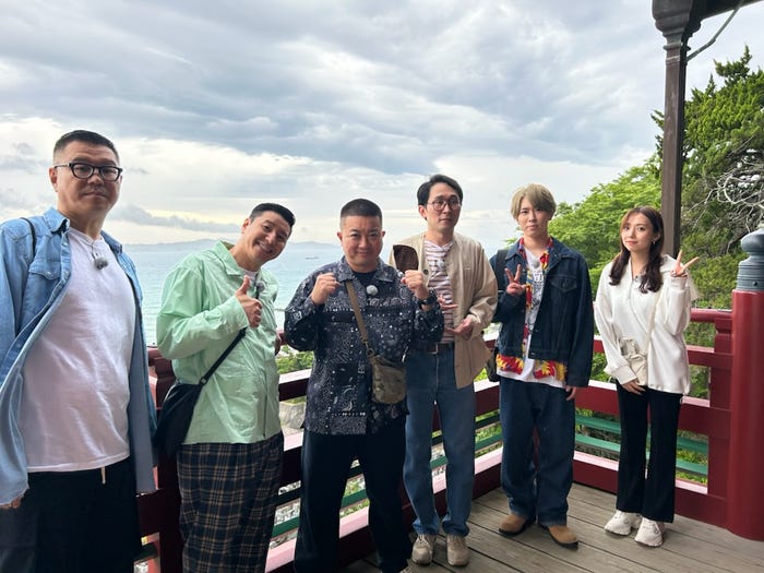 (左から)長谷川忍、長田庄平、松尾駿、じろう、宮舘涼太、新内眞衣(C)テレビ東京