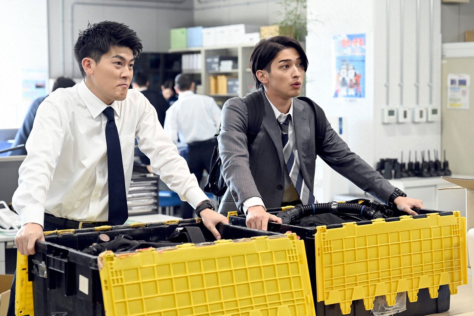 有輝（土佐兄弟）、横浜流星／「DCU」第1話より（C）TBS 