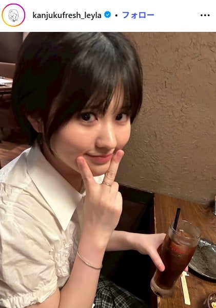 池田レイラ、プールでの純白ビキニ姿披露「美ボディ」「天使」の声