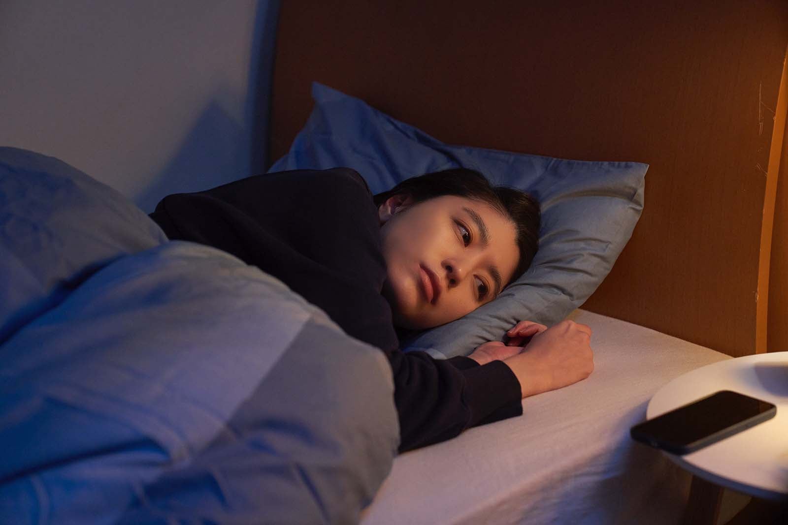 成海璃子「アイのない恋人たち」第2話より（C）ABCテレビ