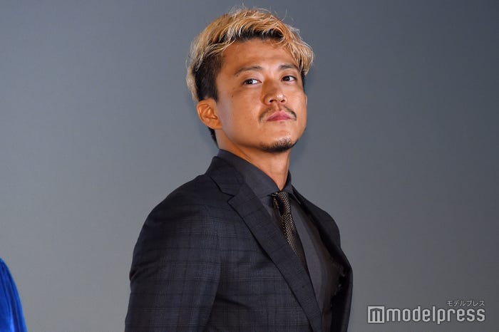 小栗旬 ロンドンでウエンツ瑛士出演舞台を観劇していた モデルプレス 小栗旬 ロンドンでウエンツ瑛士出演舞台を観劇していた モデルプレス