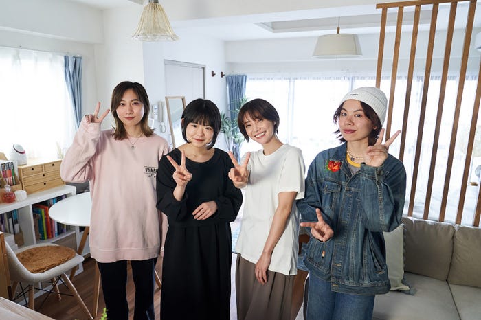 倉科カナ&リーガルリリー(C)「隣の男はよく食べる」製作委員会