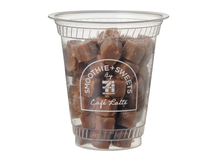 カフェラテスムージー【出来上がり前】/提供画像