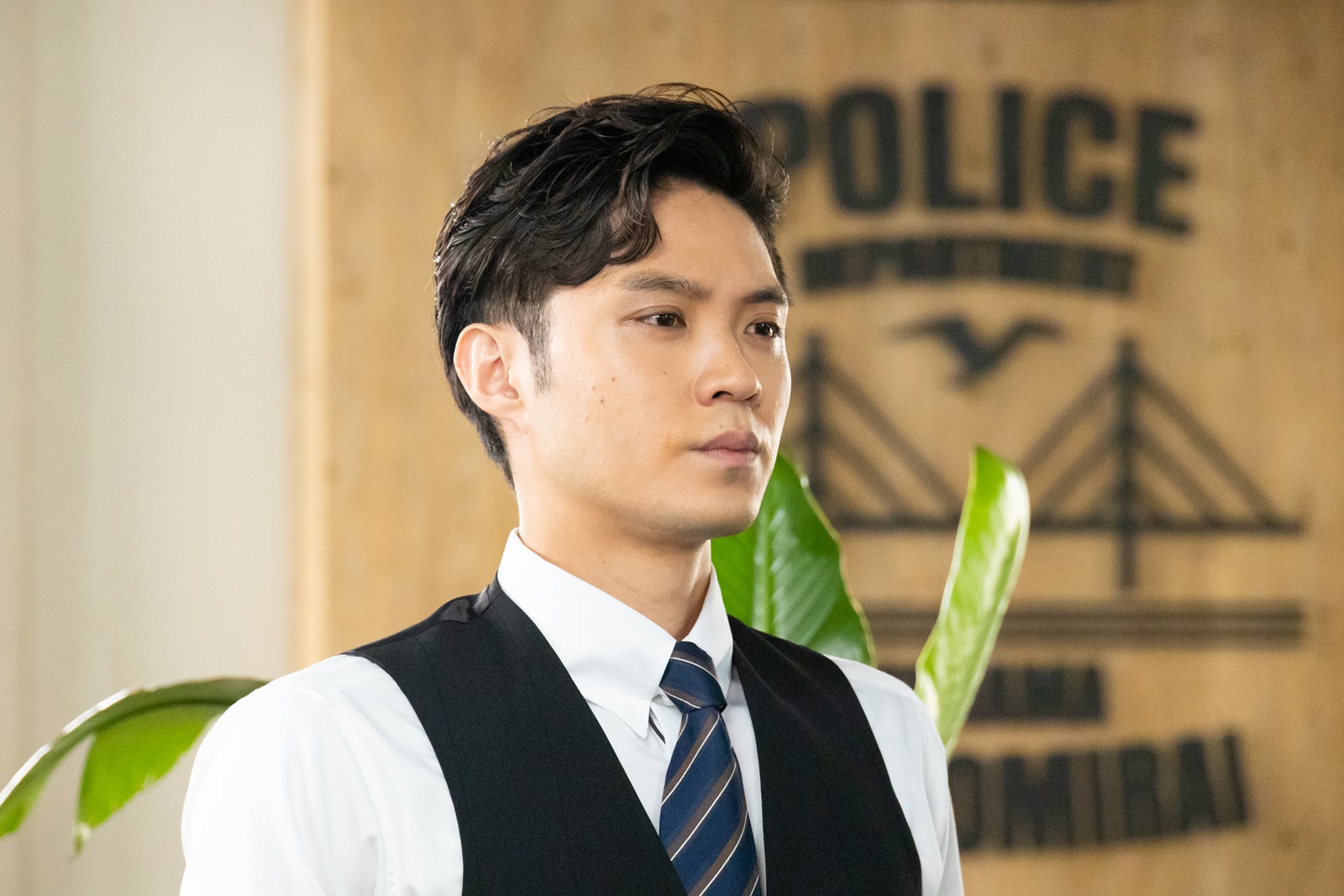 磯村勇斗「ケイジとケンジ、時々ハンジ。」第8話より（C）テレビ朝日