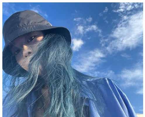 馬場ふみか、青髪にイメチェン「かわいすぎる」「素敵」と反響