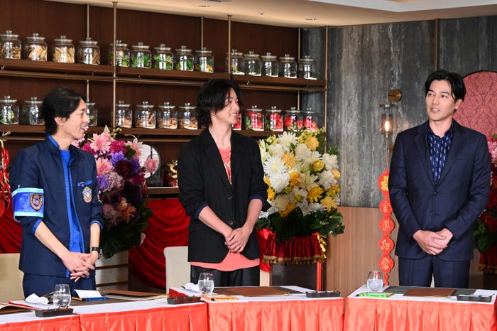 矢部浩之、山崎賢人、要潤(C)日本テレビ