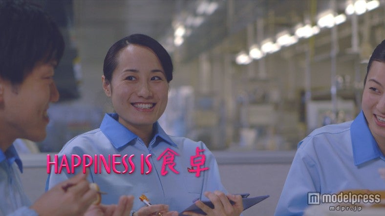 株式会社ニチレイフーズ
「HAPPINESS IS 食卓」篇（C）Disney