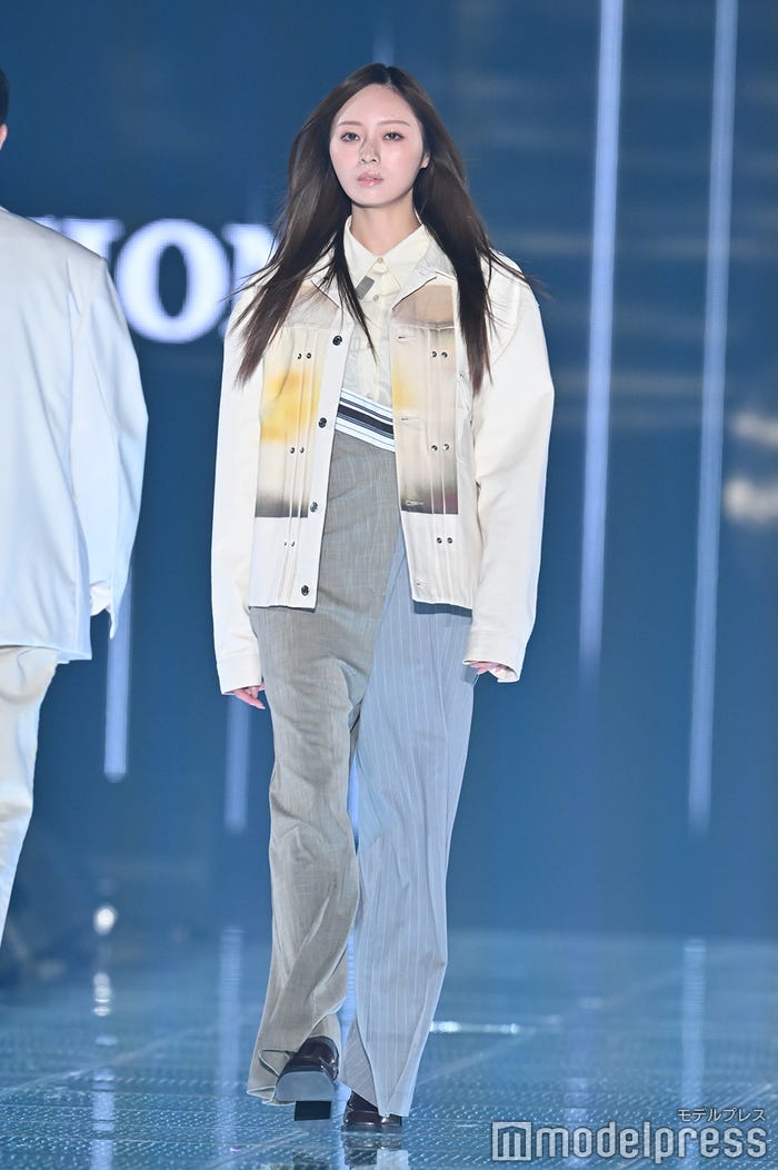 梅澤美波(C)モデルプレス