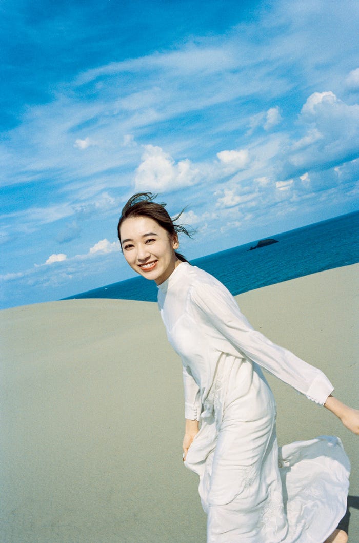 佐藤詩織/写真集イメージカット(C)小学館・週刊ビッグコミックスピリッツ