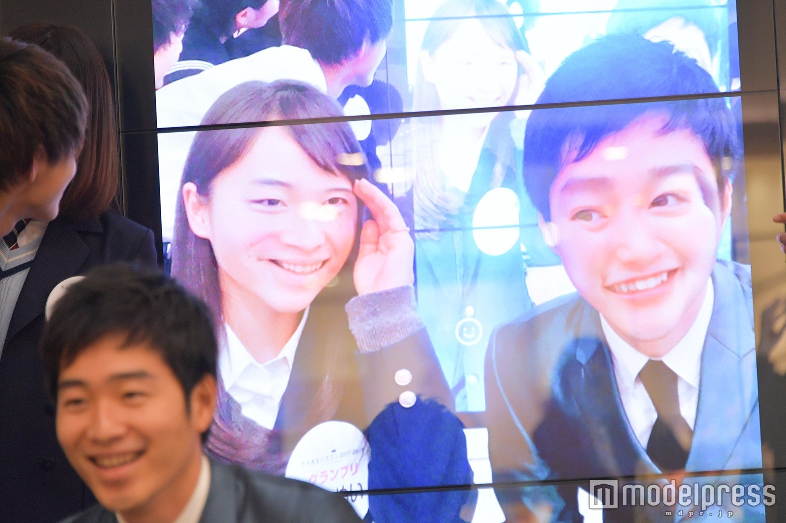 福田愛依＆後藤淳平が顔交換 （C）モデルプレス