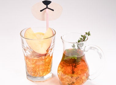 森のハーブティー　ジャッキーなりきりストロー付790円（税抜）（C）BANDAI