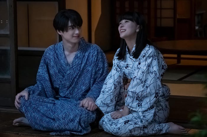 本田響矢、芳根京子「波うららかに、めおと日和」第4話(C)フジテレビ