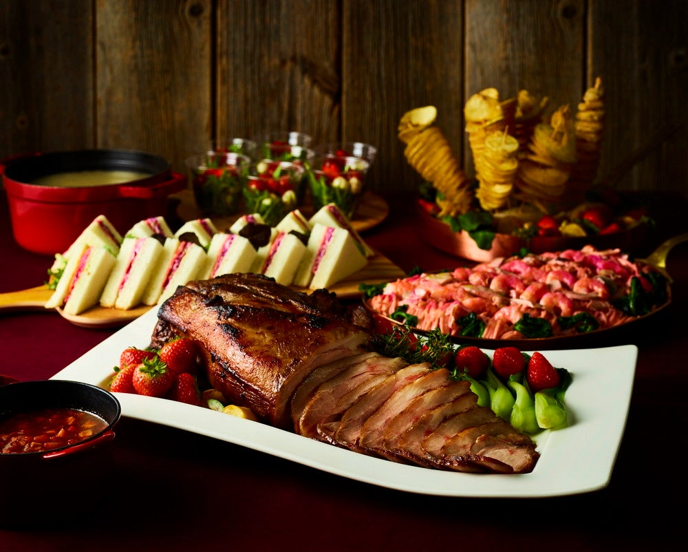 ストロベリーデザートブッフェ “Go To Strawberry”～空想のイチゴ旅へ出かけよう～／画像提供：ANAクラウンプラザホテル神戸