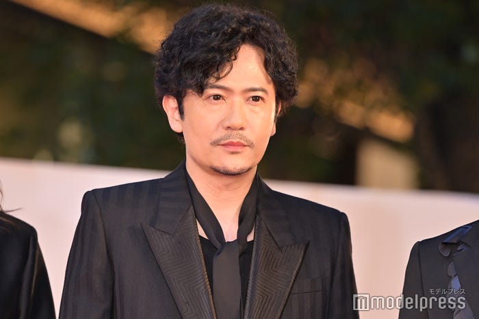 稲垣吾郎(C)モデルプレス