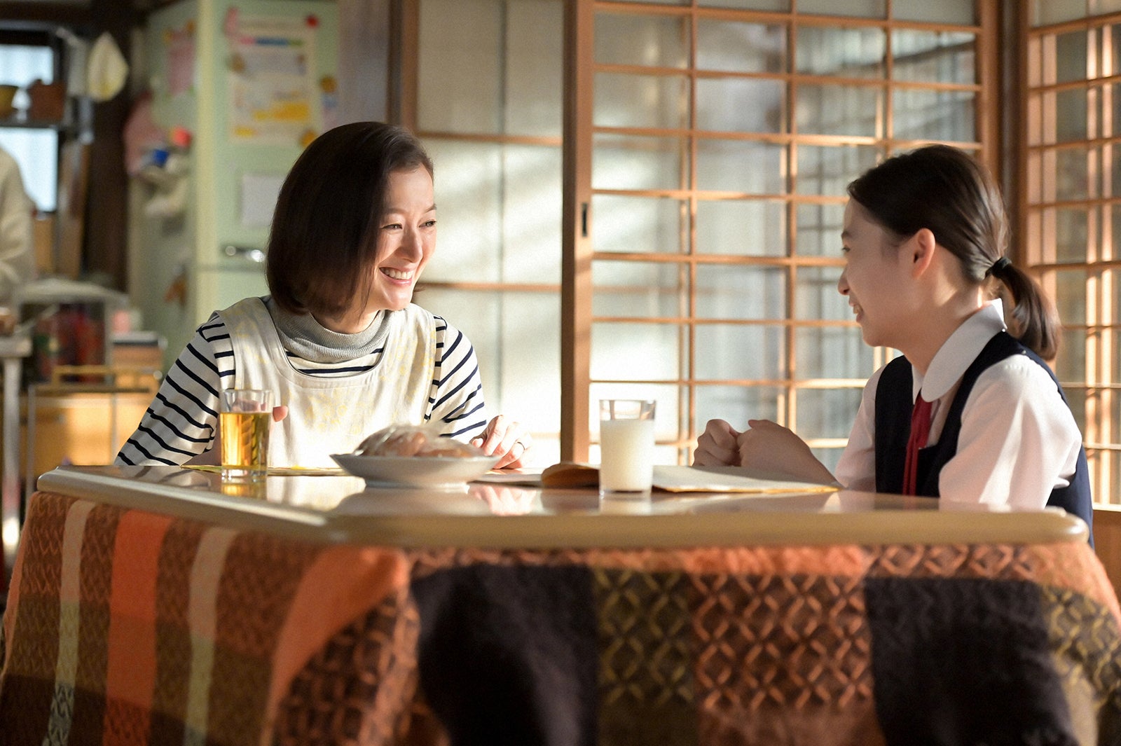 鈴木京香、伊東蒼 （C）NHK