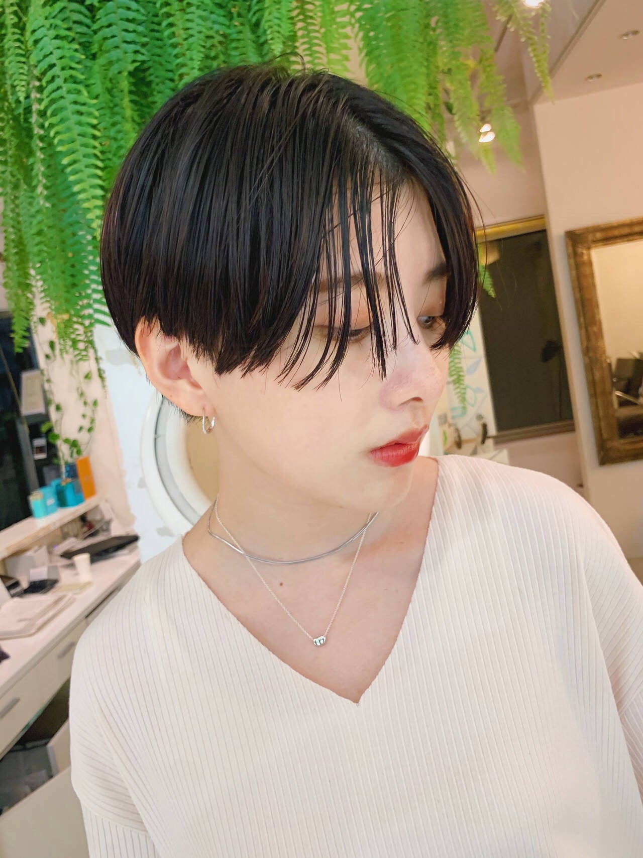 色気たっぷりヘアスタイル ショート ミディアムまでレングス別に紹介 モデルプレス 色気たっぷりヘアスタイル ショート ミディアムまでレングス別に紹介 モデルプレス