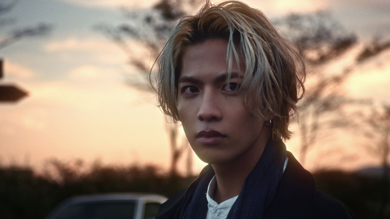 志尊淳（C）2019-2020 SQUARE ENIX CO., LTD. All Rights Reserved. Co-Developed by gumi Inc. LOGO ILLUSTRATION:（C）2018 YOSHITAKA AMANO