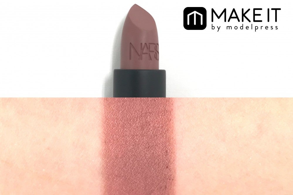 NARS リップスティック／2984／3,300円（税抜） (C)メイクイット