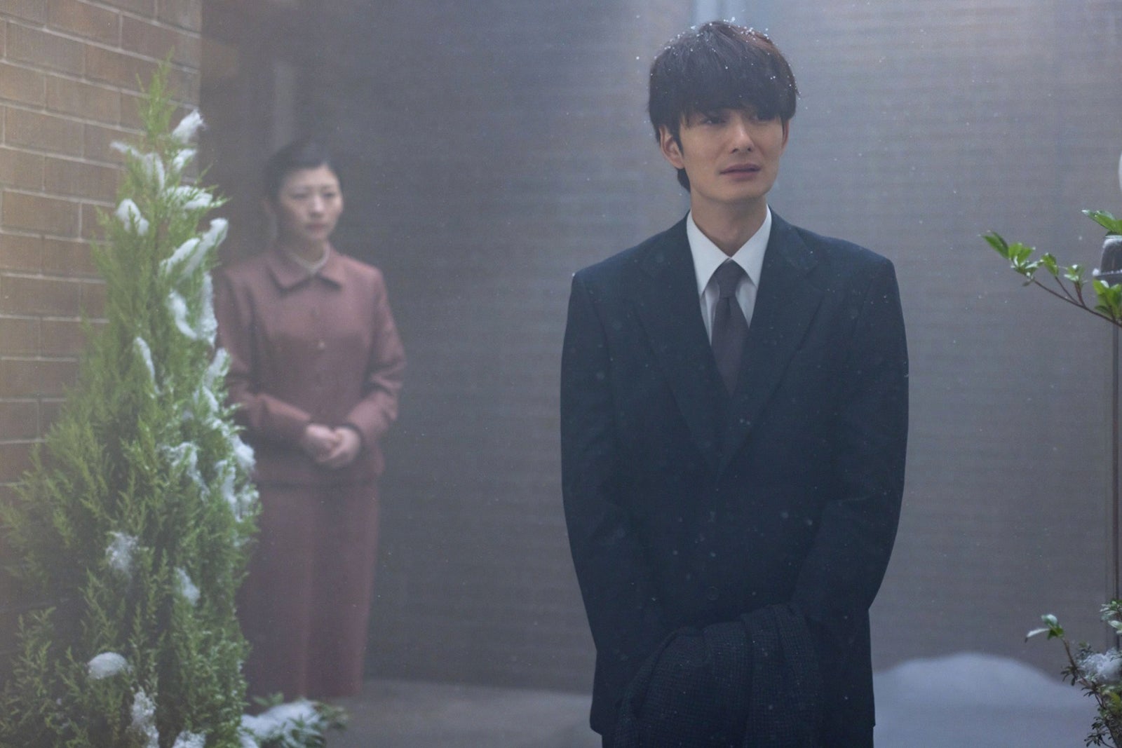 伊藤沙莉、岡田将生「虎に翼」（C）NHK