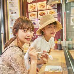 種類の異なる焼き小籠包やヌードルを友だちとシェアして、いろんな味わいを試してみて(C)モデルプレス